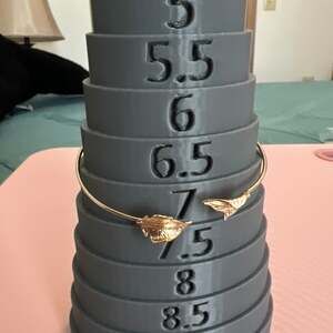 Vintage Gold Tone Leaf End Open Cuff Bangle Bracelet